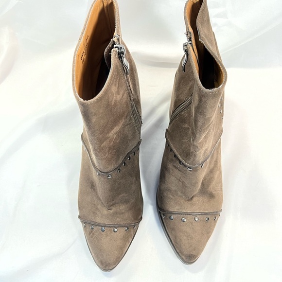 Report “JAEL” Brown Chunky Heeled Bootie - Picture 5 of 13